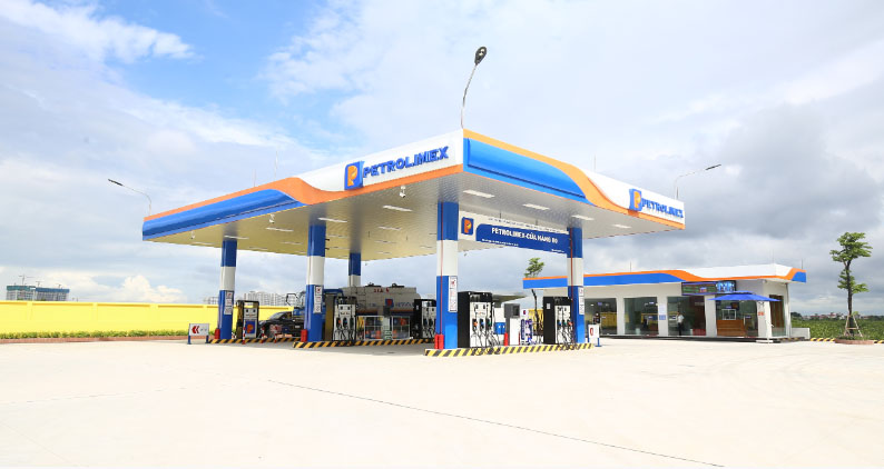 Cửa hàng xăng dầu Petrolimex nâng cấp nhận diện thương hiệu