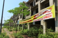 Hà Tĩnh: Xót xa hàng chục căn biệt thự bỏ hoang trên 