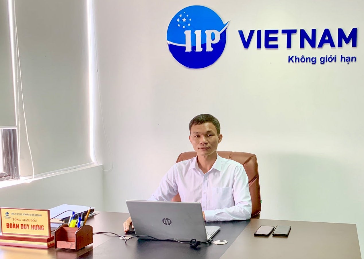 Tổng giám đốc Công ty cổ phần Xúc tiến đầu tư khu công nghiệp Việt Nam.