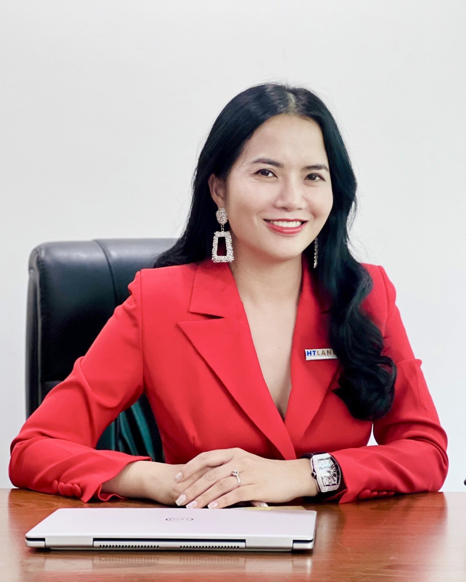 Bà Nguyễn Thị Hương - Tổng Giám đốc HTLand