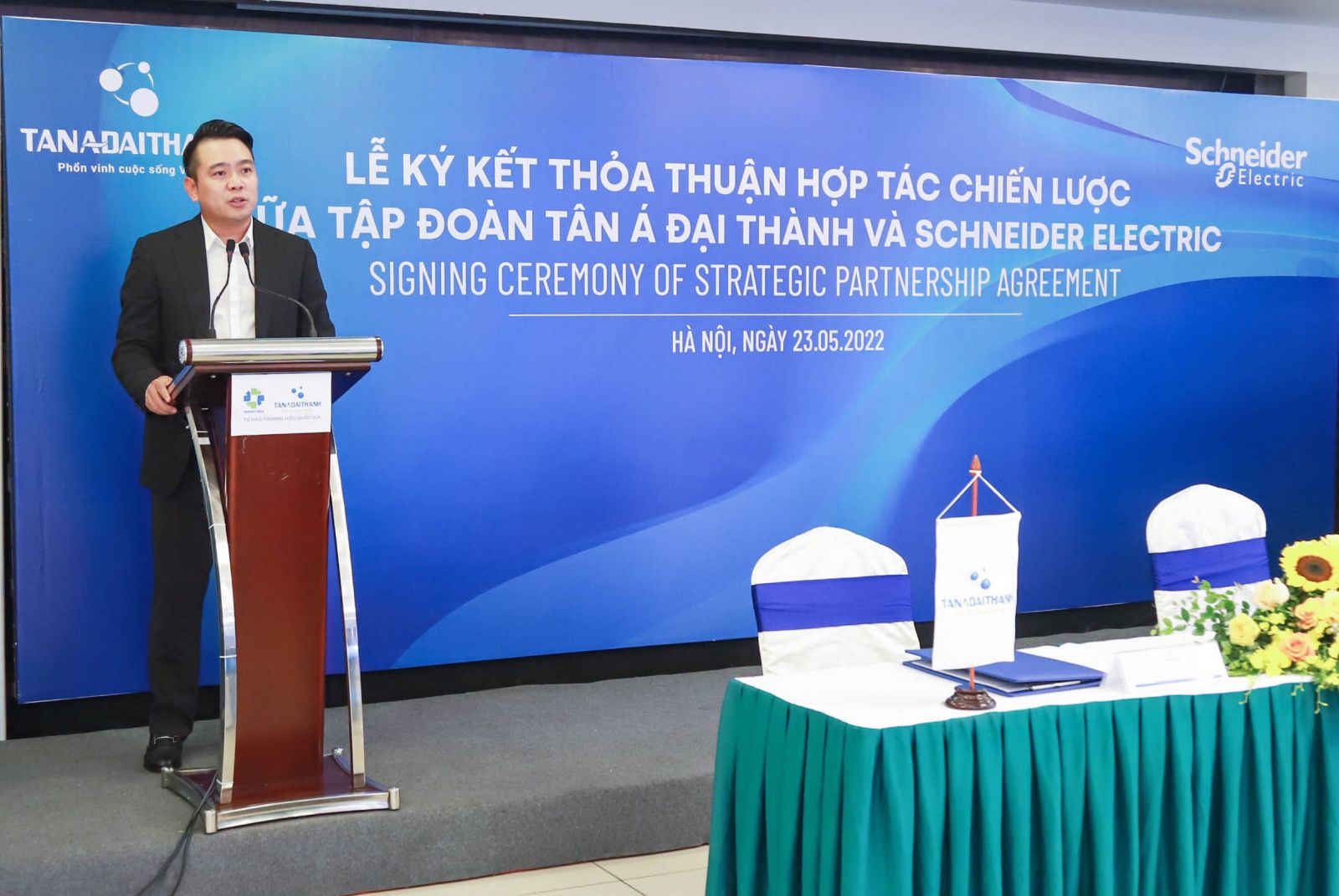 Ông Nguyễn Duy Chính, Tổng Giám đốc Tập đoàn Tân Á Đại Thành phát biểu tại sự kiện