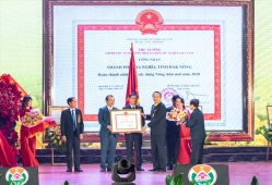 TP Gia Nghĩa - Đắk Nông đạt chuẩn nông thôn mới và đón nhận Huân chương Lao động hạng Ba