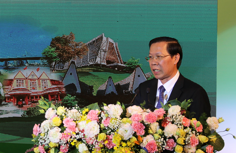 Ông Phan Văn Mãi - Chủ tịch UBND TP Hồ Chí Minh phát biểu kết thúc hội nghị
