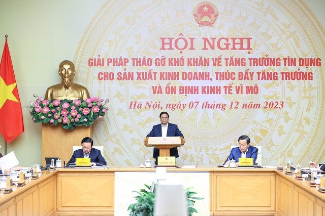 hủ tướng Chính phủ Phạm Minh Chính chủ trì Hội nghị bàn giải pháp tháo gỡ khó khăn về tăng trưởng tín dụng cho sản xuất, kinh doanh thúc đẩy tăng trưởng và ổn định kinh tế vĩ mô.