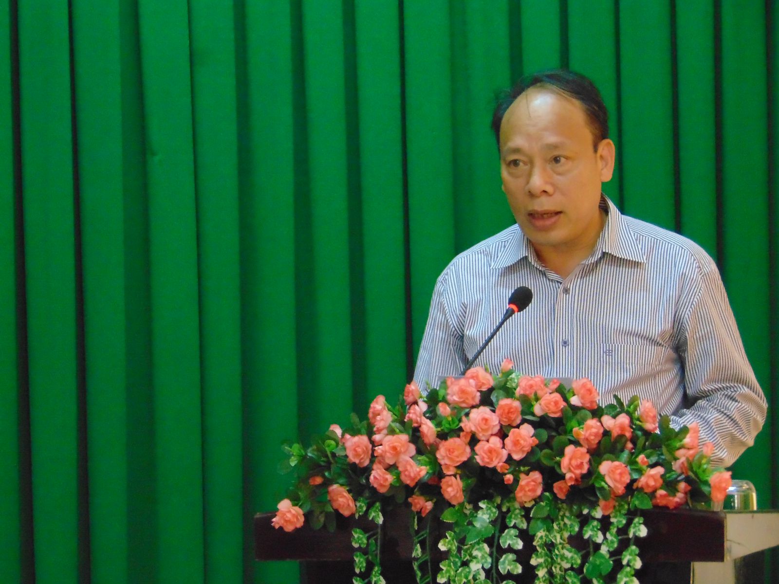 Ông Nguyễn Trọng Thái, Chánh Văn phòng Ủy ban ATGT Quốc gia phát biểu tại buổi trao học bổng