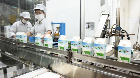 Nhà máy sữa Mộc Châu Milk có khả năng sản xuất 250 tấn sữa/ngày.