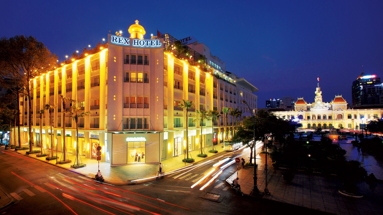 Saigontourist sở hữu một trong những khách sạn 5 sao lâu đời nhất Sài Gòn. 