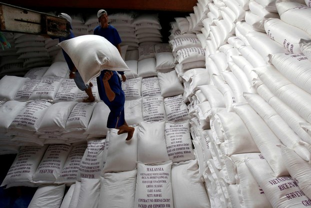 Doanh nghiệp xuất khẩu gạo đang "ngồi trên đống lửa"