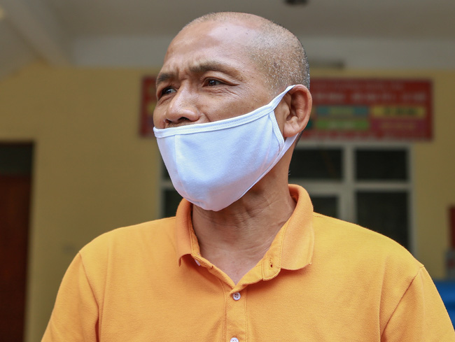 Ông Nguyễn Mạnh Hùng - chủ nhân cây gạo ATM ở Hà Nội.