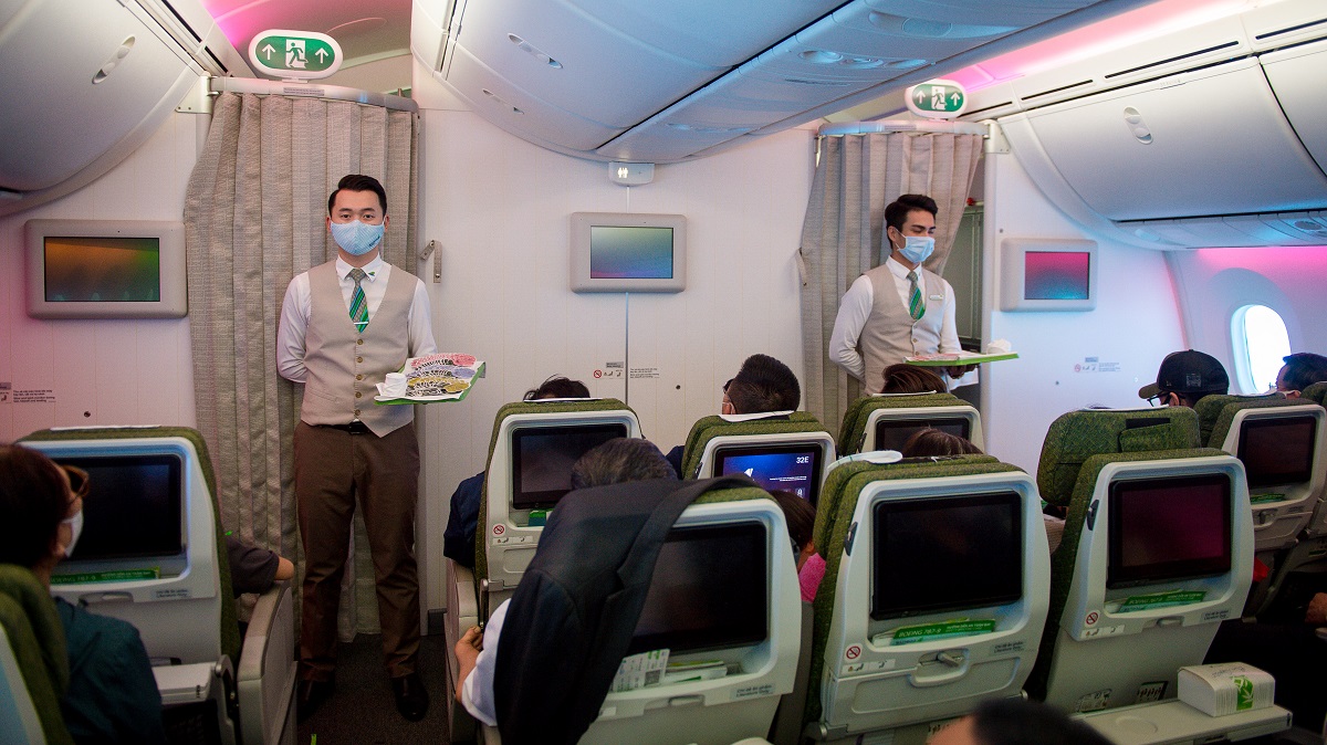Bamboo Airways áp dụng chuẩn mực phòng chống dịch ở mức cao nhất theo quy trình của WHO và IATA.