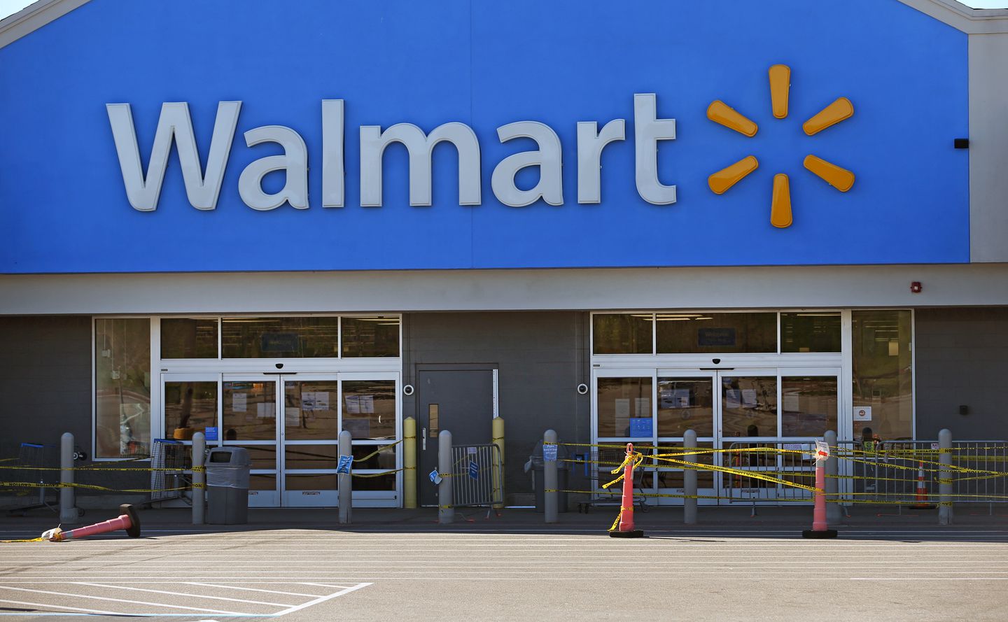Walmart - Nhà bán lẻ khổng lồ của Mỹ.