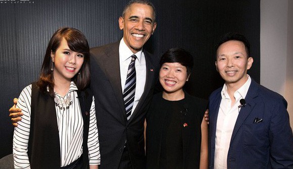 Lê Hoàng Uyên Vy trong cuộc gặp gỡ với cựu Tổng thống Mỹ Obama