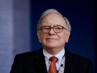 Warren Buffett: Sự thỏa mãn trong công việc giúp đem lại thành công