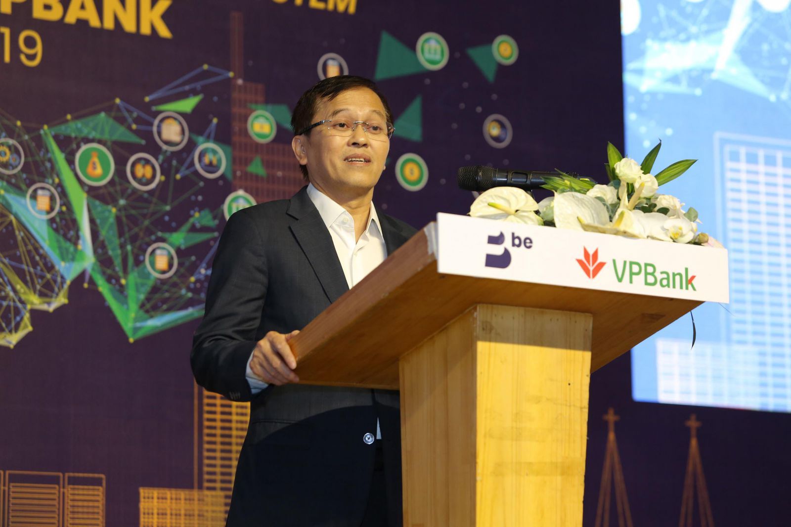 Ông Nguyễn Đức Vinh-Tổng Giám đốc VPBank phát biểu tại Lễ ký kết