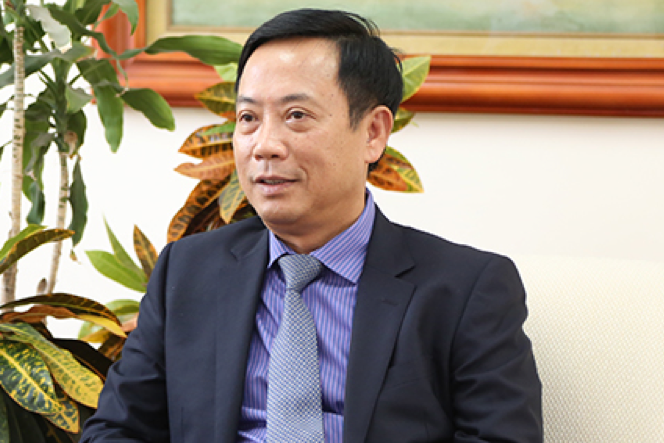 Ông Trần Văn Dũng-Chủ tịch UBCK Nhà nước, cho rằng nhà đầu tư tránh bán tháo cổ phiếu lúc này hãy tin vào nội lực nền kinh tế và doanh nghiệp