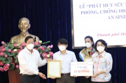 BIDV tiếp tục ủng hộ TP Hồ Chí Minh 25 tỷ đồng phòng chống dịch COVID-19