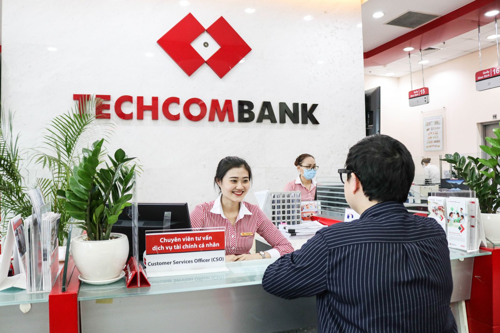 02 năm liên tiếpTechcombank được trao giải ngân hàng bán lẻ 