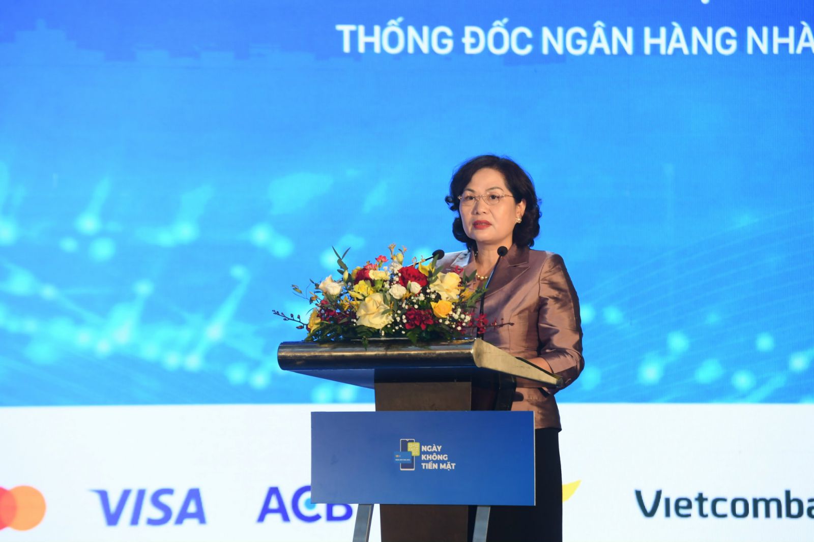 Bà Nguyễn Thị Hồng-Thống đốc NHNN 