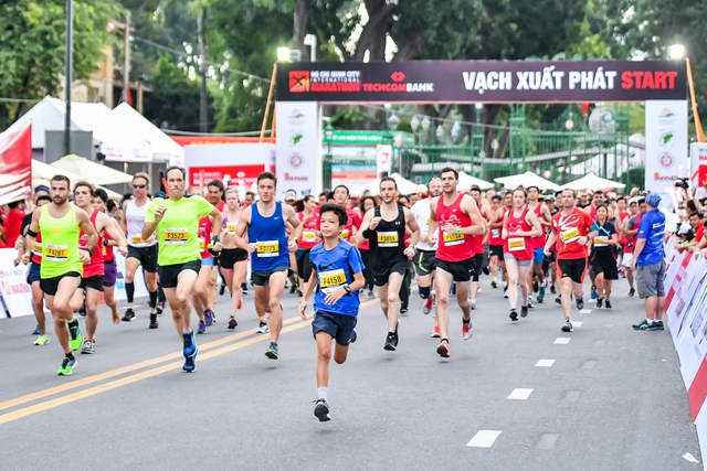 Giải chạy Marathon lần thứ 6 của Techcombank thu hút và lan toả
