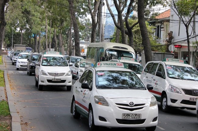 Theo đơn khởi kiện, Taxi Vinasun kiện taxi Grab dựa trên quy định của pháp luật về Luật Cạnh tranh. 