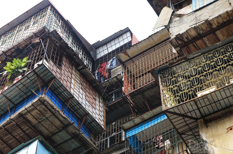 Nằm trong danh sách công trình cấp độ D, khu nhà G6A Thành Công được đánh giá là khu nhà tập thể nguy hiểm nhất Hà Nội.