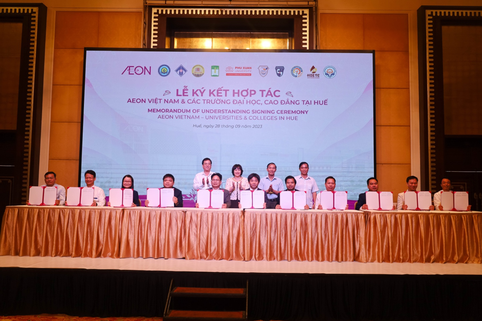 Lễ ký kết biên bản hợp tác giữa AEON Việt Nam và các trường Đại học, Cao đẳng tại Huế