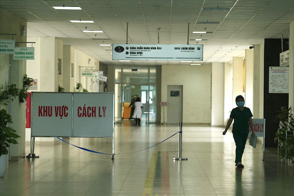 [COVID-19] Thêm 7 ca nhiễm mới, ngày kỷ lục về số ca nhiễm SARS-CoV-2 tại Việt Nam