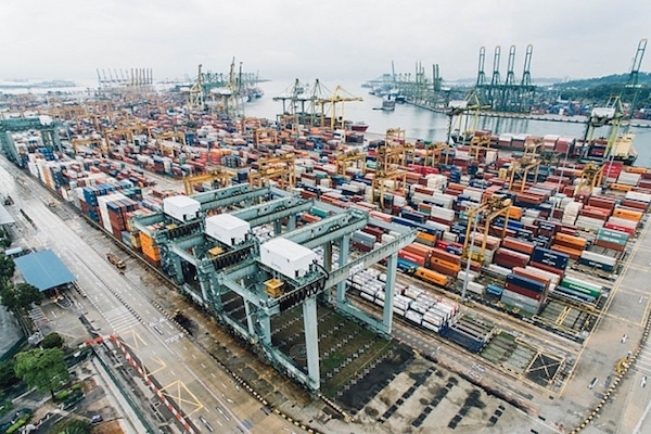 Chi phí logistics làm giảm đáng kể khả năng cạnh tranh hàng hóa của các doanh nghiệp Việt Nam.