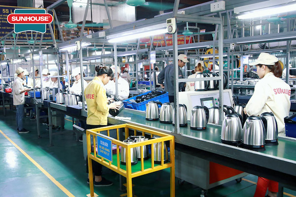 Sunhouse hiện sản xuất được khoảng 70% tổng sản lượng sản phẩm tại Việt Nam và 30% là OME.