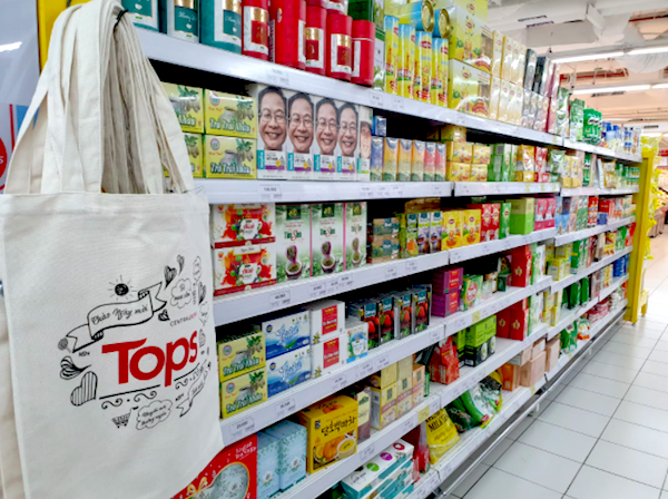 siêu thị Big C Thảo Điền nay là Tops Market, không chỉ thương hiệu thay đổi, không gian mua sắm bên trong cũng được bài trí lại