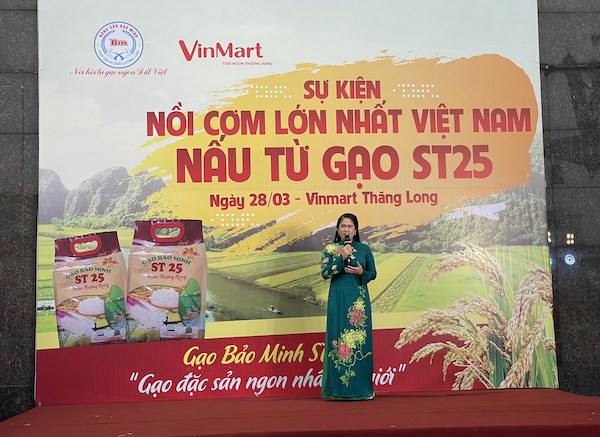 Bà Bùi Thị Hạnh Hiếu, Tổng Giám đốc Công ty CP kinh doanh chế biến nông sản Bảo Minh.