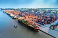 Nghịch lý tăng giá bốc dỡ container tại cảng: Lợi bất cấp hại!