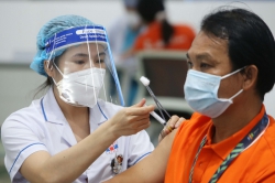 Hà Nội được ưu tiên vaccine thế nào để đảm bảo tiêm đủ 2 mũi cho người dân?