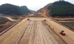 Chính phủ cho chỉ định thầu xây lắp dự án cao tốc Bắc-Nam phía Đông