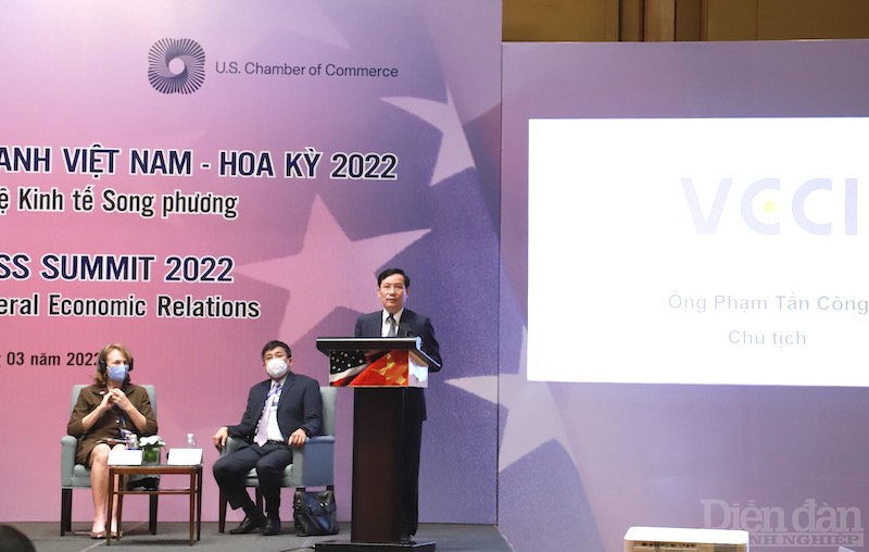 ông Phạm Tấn Công, Chủ tịch Liên đoàn Thương mại và Công nghiệp Việt Nam (VCCI)