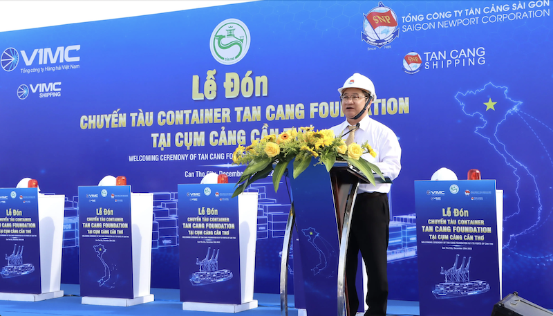 Chủ tịch Ủy ban Nhân dân thành phố Cần Thơ Trần Việt Trường đánh giá, thống kê nhu cầu vận chuyển hàng hóa xuất khẩu trong khu vực ĐBSCL là 17-18 triệu tấn/năm.