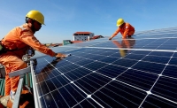 Phó Thủ tướng “thúc” hoàn thiện cơ chế khuyến khích điện mặt trời mái nhà