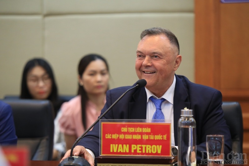 Chủ tịch FIATA Ivan Petrov cho biết rất vinh dự khi lần đầu tiên đến thăm Việt Nam và TP Hải Phòng. 