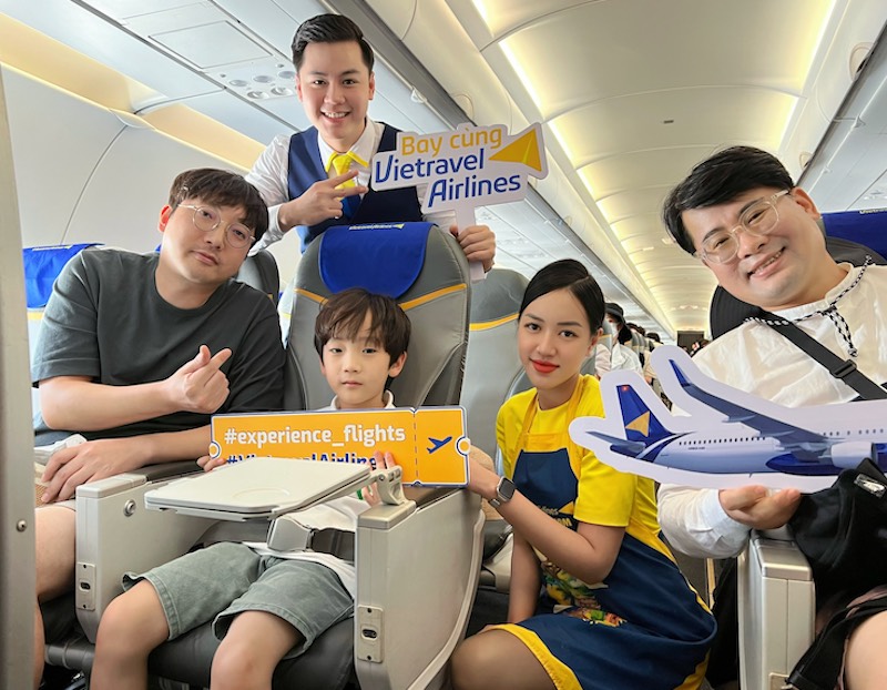 Vietravel Airlines chính thức thực hiện thành công chuyến bay đầu tiên kết nối Nha Trang và Muan (Hàn Quốc).