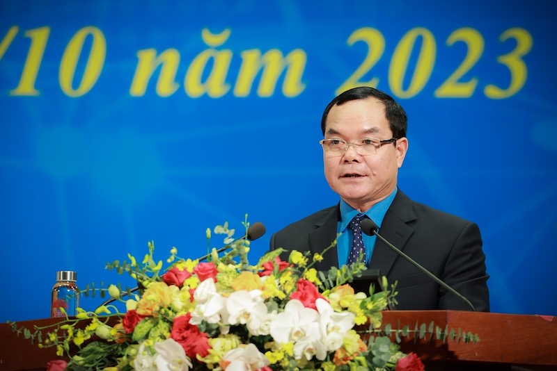 ông Nguyễn Đình Khang, Uỷ viên Trung ương Đảng, Bí thư Đảng đoàn, Chủ tịch Tổng Liên đoàn Lao động Việt Nam nhận định, nhiệm kỳ 2018-2023, trong bối cảnh có nhiều khó khăn.