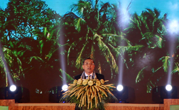 Ông Cao Văn Trọng, Chủ tịch UBND tỉnh Bến Tre phát biểu tại Lễ Khai mạc