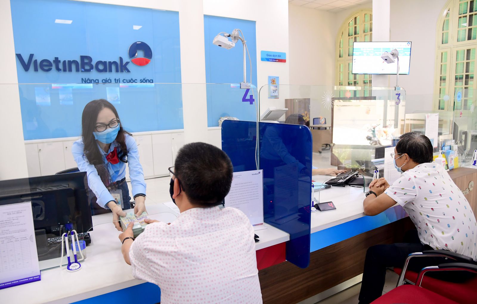 VietinBank đáp ứng đầy đủ nhu cầu vốn và dịch vụ ngân hàng chính đáng của doanh nghiệp, người dân và nền kinh tế