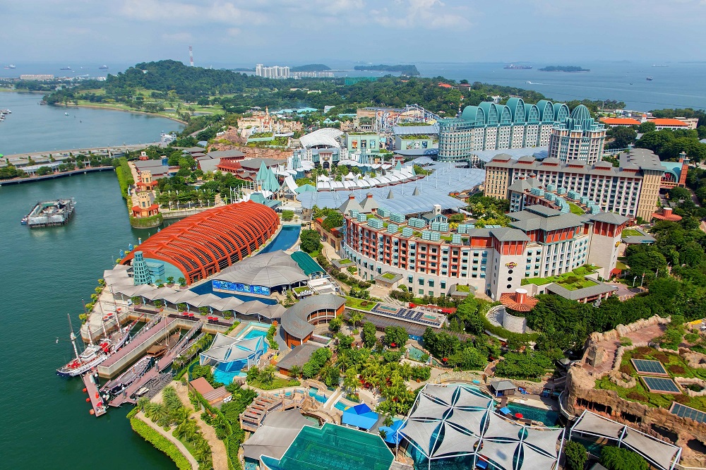 Đảo Sentosa tại Singapore với hàng loạt dịch vụ vui chơi giải trí, mua sắm hấp dẫn cũng là điểm đến hấp dẫn hàng đầu thế giới (Ảnh: Tạp chí Travel Marbles)