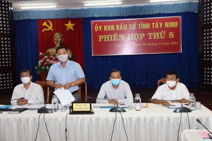 Ông Nguyễn Thanh Ngọc - Chủ tịch UBND tỉnh, Chủ tịch Ủy ban Bầu cử tỉnh Tây Ninh phát biểu tại phiên họp thứ 8 của Ủy ban Bầu cử tỉnh Tây Ninh ngày 04/05/2021