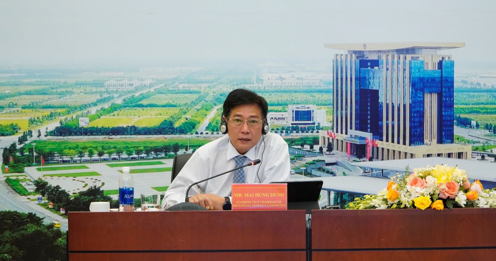Ông Mai Hùng Dũng - Phó Chủ tịch Thường trực UBND tỉnh Bình Dương phát biểu tại Hội nghị
