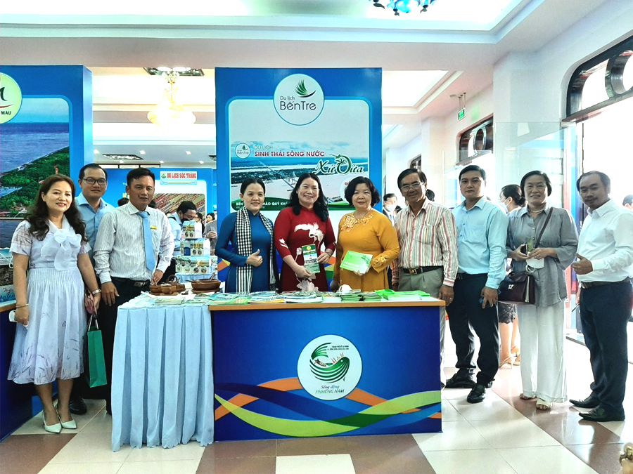 Đoàn Bến Tre tại Hội nghị triển khai Chương trình liên kết hợp tác phát triển du lịch Thành phố Hồ Chí Minh và 13 tỉnh, thành ĐBSCL