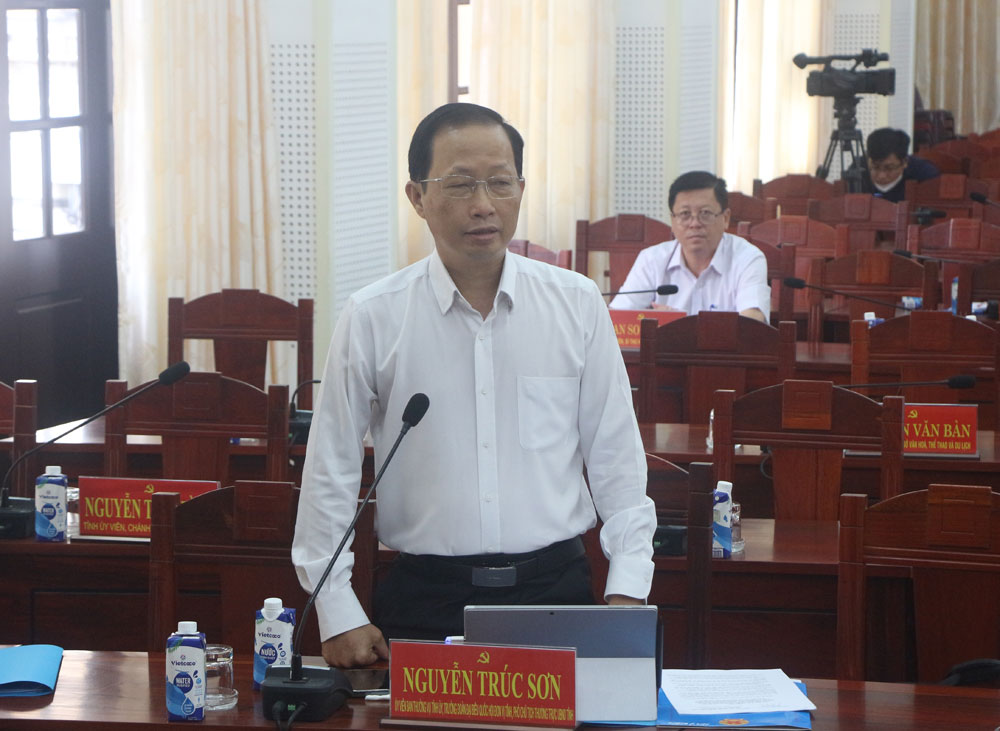 Phó Chủ tịch Thường trực UBND tỉnh Nguyễn Trúc Sơn đề nghị phối hợp chặt chẽ, xác định rõ nhiệm vụ từng cấp từng ngành.
