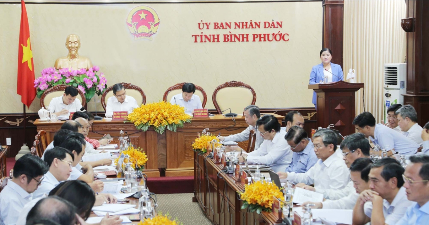 Bí thư Tỉnh ủy Bình Phước Nguyễn Mạnh Cường phát biểu tại buổi làm việc
