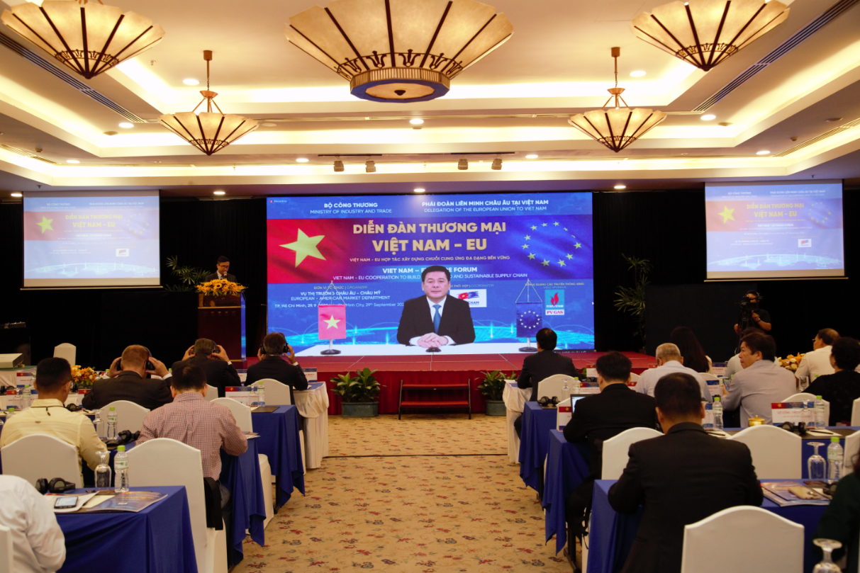 Bộ trưởng Nguyễn Hồng Diên phát biểu khai mạc chương trình
