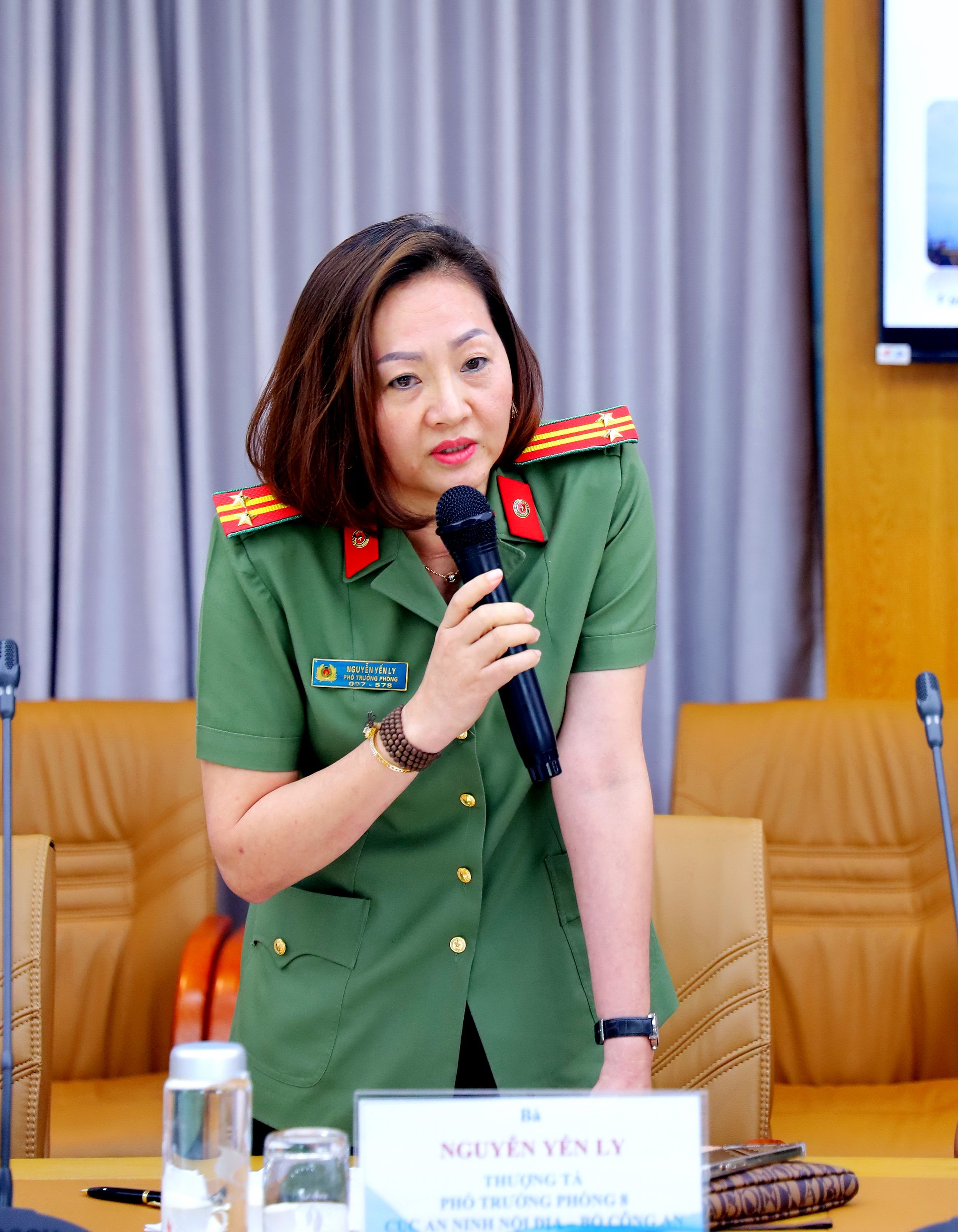 Thượng tá Nguyễn Yến Ly - Phó Trưởng phòng 8, Cục An ninh nội địa, đánh giá cao về công tác an ninh, an toàn và phòng chống khủng bố tại các đơn vị Petrovietnam, trong đó có PV GAS